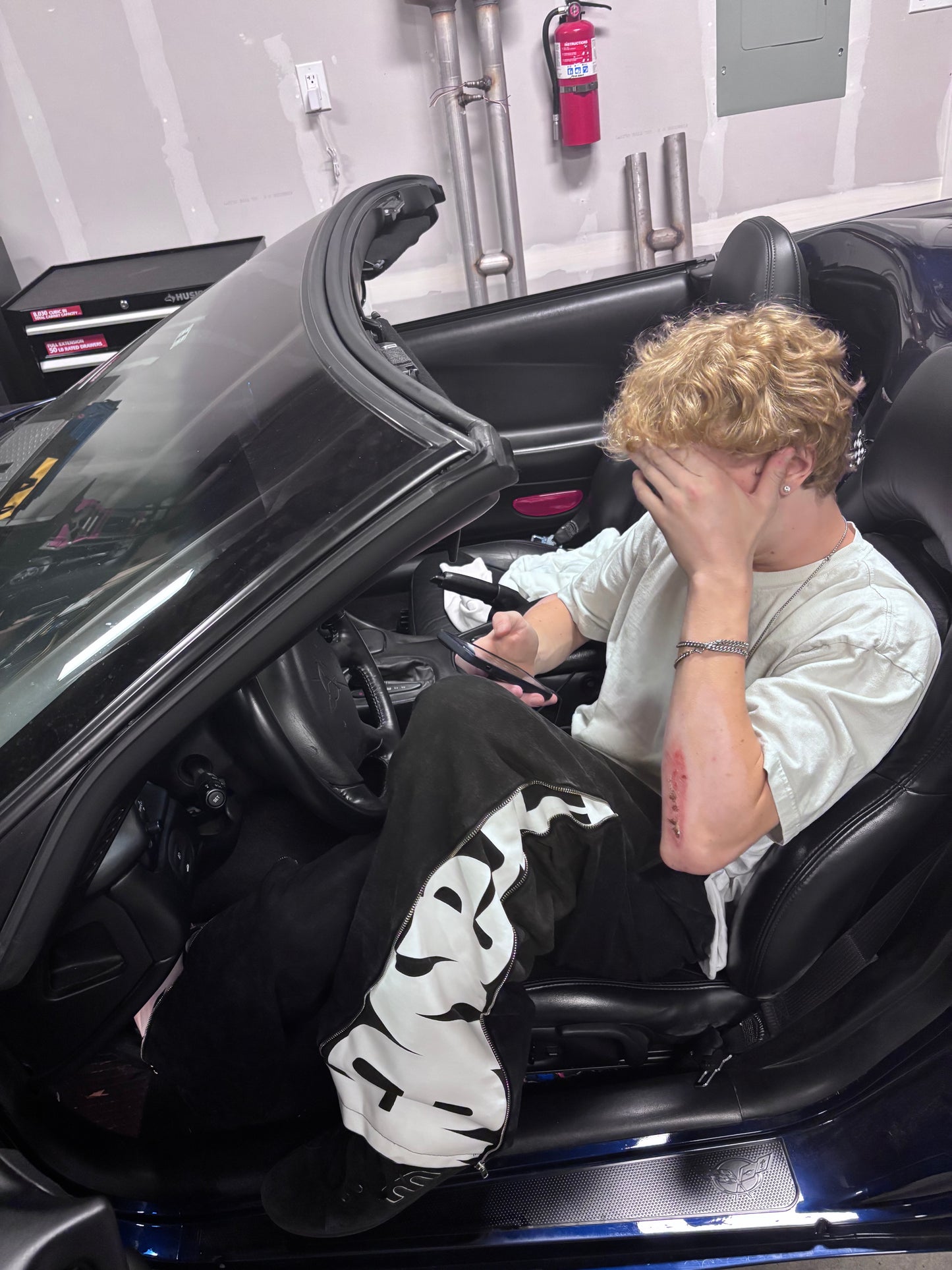 BLACK. LINED BAGGY SWEATS. PREORDER (check insta!!)